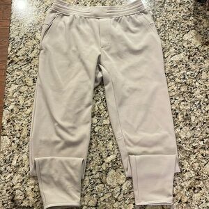 Men’s khaki lululemon joggers